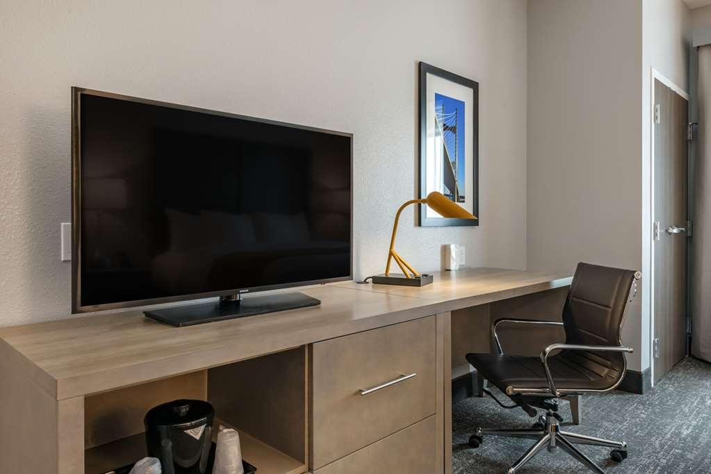 Comfort Inn & Suites Jacksonville - Orange Park Near Naval Air Station Номер фото